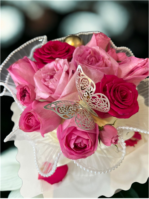 Rose Ombre Cake Bouquet